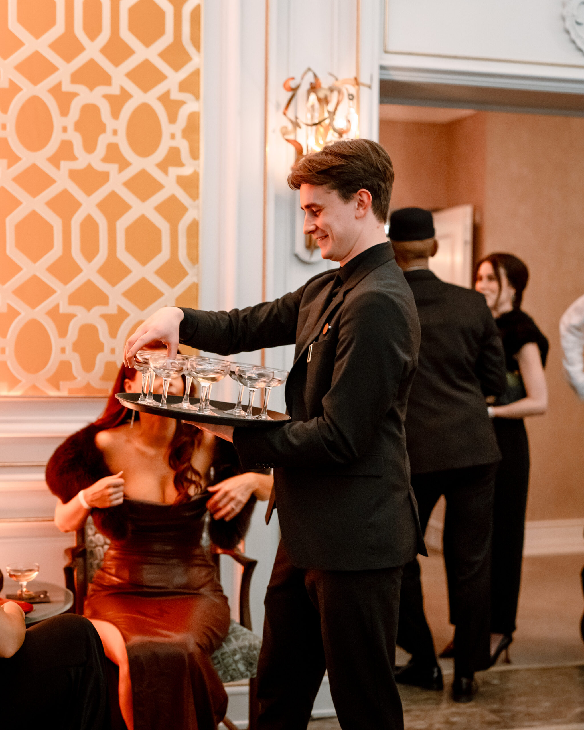 Femstjerners service i alle ledd